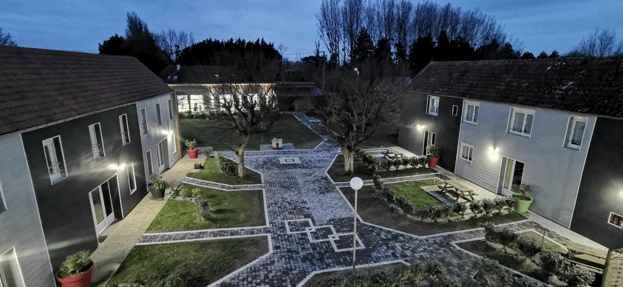 Le Village Du Phare Gouville-sur-Mer Екстер'єр фото